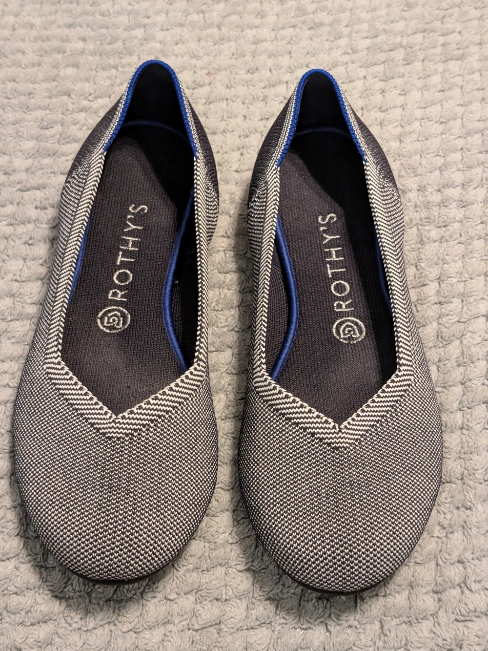 Rothy's Women's Black and White Knit Pointed-Toe Flats